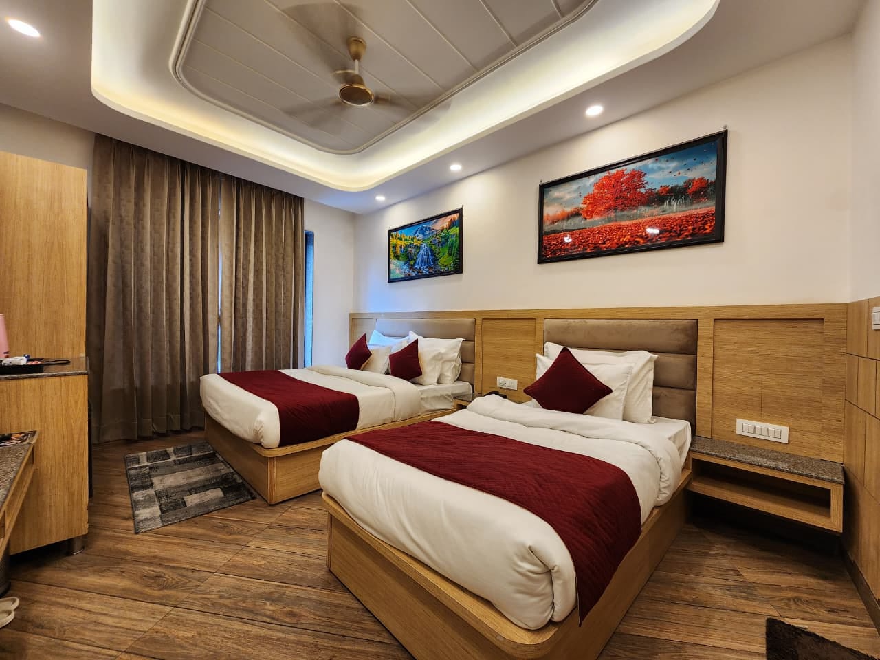 Super Deluxe Triple Sharing Room